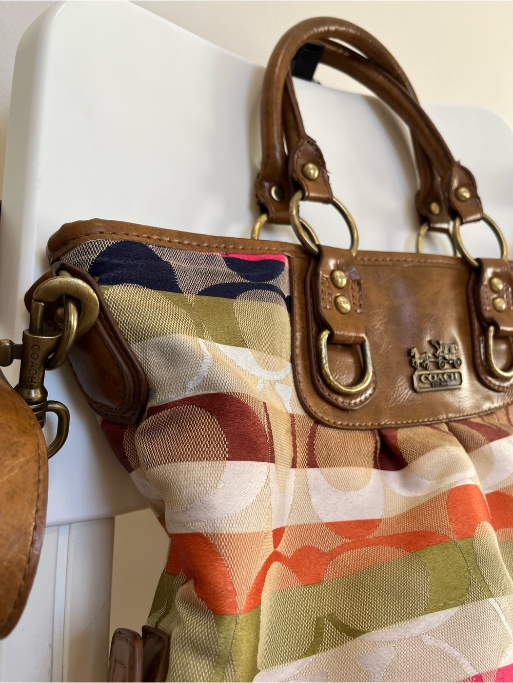 Vintage Coach Madison Graphic Op Art Satchel 2000s